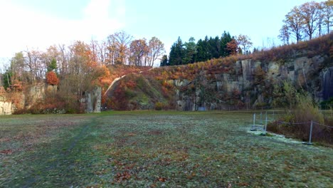 Steinbruch-Wiener-Graben---Historisches-Wahrzeichen-Der-Gedenkstätte-Mauthausen-In-Österreich