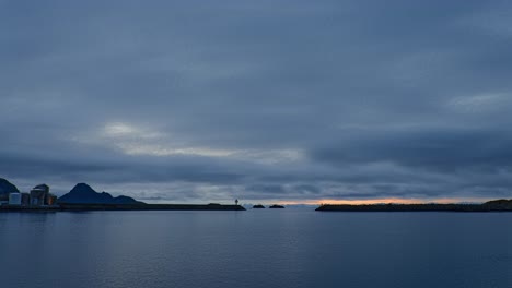 Blick-Auf-Das-Meer-Am-Frühen-Morgen