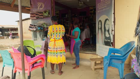 Friseursalon-In-Der-Stadt-Kumasi