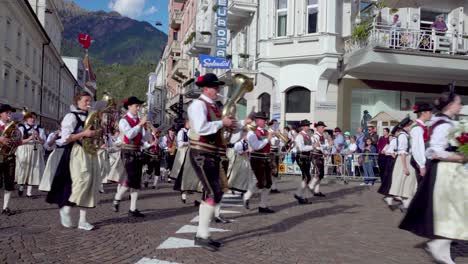 Buergerkapelle-Gries-marching-band-during-the-annual-grape-festival-in-Meran---Merano,-South-Tyrol,-Italy