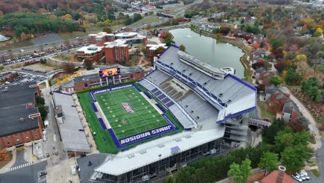 James-Madison-University-football-stadium-in-Harrisonburg,-VA