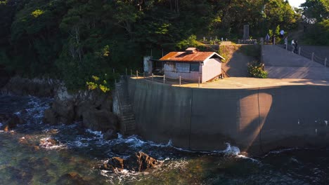 Traditional-Ama-Diver-Hut-in-Osatsu-Town,-Japanese-Free-Diver-Location