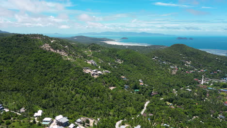 Vista-Aérea-De-Las-Tierras-Altas-De-La-Isla-Del-Partido-Koh-Phangan