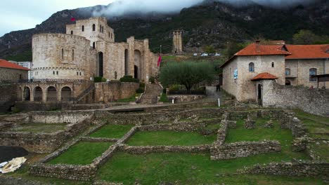 Kruja-Citadel-and-Stone-Fortress-and-Skanderbeg's-Museum,-Unveiling-Albania's-Rich-History-in-a-Historic-Tourist-Destination