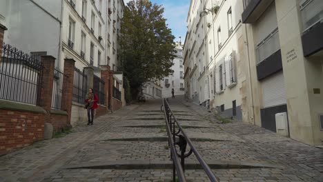 Montmartre-Es-Una-Gran-Colina-En-El-Distrito-18-Del-Norte-De-París.