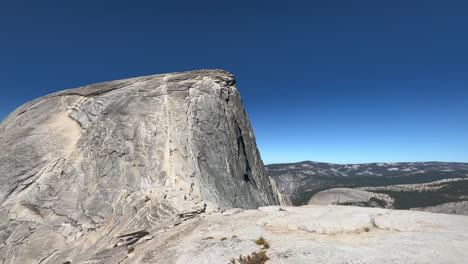 Cables-going-up-Half-Dome-mountain-in-Yosemite-National-Park,-mountain-landscape