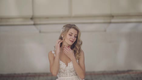 Beautiful-and-lovely-bride.-Pretty-and-well-groomed-woman.-Slow-motion