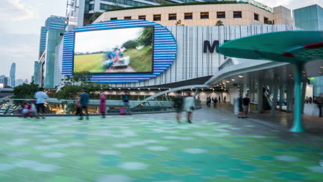 Motion-blurred-hyperlapse-of-people-in-Bangkok.