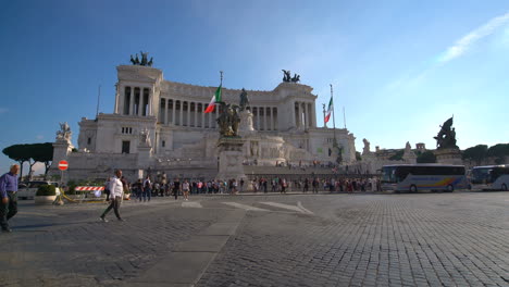 Der-Altar-Des-Vaterlandes-In-Rom,-Italien