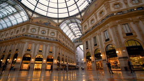 Galerie-Vittorio-Emanuele-Ii-In-Mailand