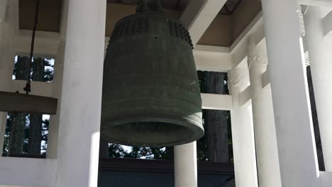 Daito-Glocke-Koyashiro-In-Koyasan.-Statische,-Einleitende-Aufnahme