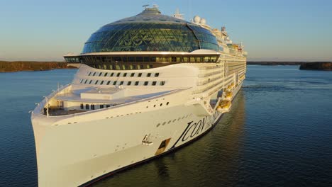 World's-biggest-cruise-ship-ICON-OF-THE-SEAS-during-second-sea-trials-in-Finnish-archipelago-at-sunrise