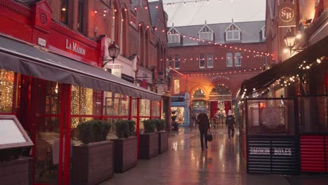 Weihnachtszeit-In-Den-Straßen-Von-Dublin,-Irland