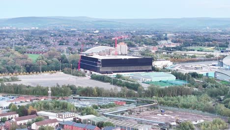 Indoor-Arena-Co-op-Live-under-construction-in-Manchester-on-a-sunny-day