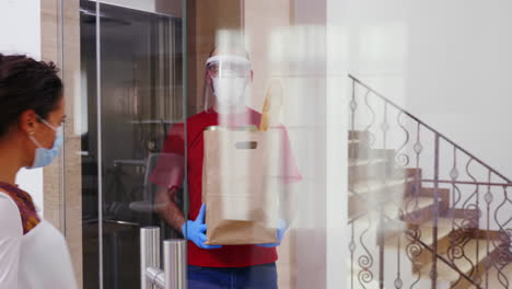 Food-courier-with-protection-mask