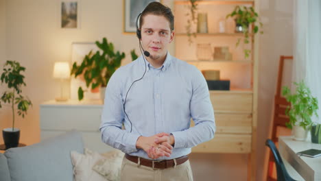 Man-in-Headset-Helps-Online-Shopping