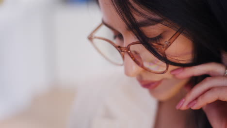 Close-up-of-Concentrated-Businesswoman's-Eyes-Working-on-Project