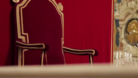 Close-up-of-the-priest's-chair-at-the-Co-Cathedral-of-Saint-John-in-Valletta,-Malta