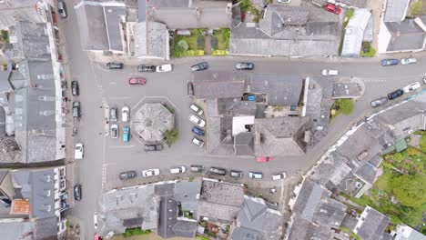 Aerial-top-down-fly-out-of-the-centre-of-Chagford,-a-small-market-town-in-Dartmoor,-Devon,-England