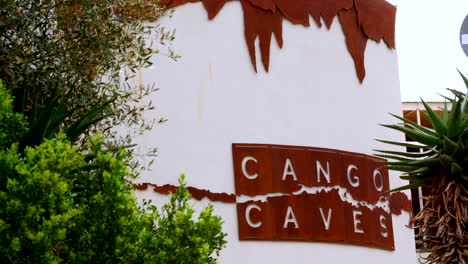 Cango-Caves-signage-at-building-entrance-in-Oudtshoorn-Western-Cape