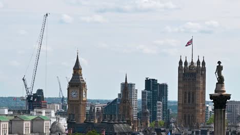 Nelsonsäule,-Houses-Of-Parliament-Und-Big-Ben,-London,-Großbritannien