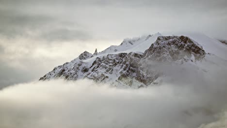 Zeitraffer-Eines-Abgelegenen-Gipfels-Im-Südlichen-Patagonien-Im-Winter