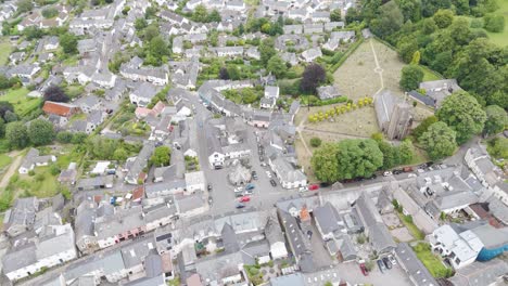 Aerial-orbital-of-the-centre-of-Chagford,-a-small-market-town-in-Dartmoor,-Devon,-England