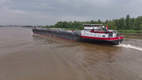 Proveedor-De-Buques-De-Carga-Industrial,-Transporte-Marítimo-Holandés,-Aéreo