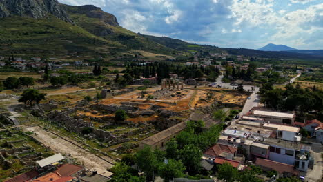 Aerial-View-of-Ancient-Corinth-Ruins---Historical-Landmark-In-Archea-Korinthos,-Greece