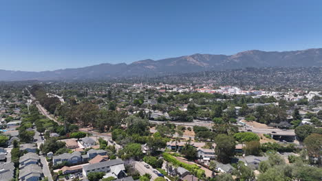 Santa-Barbara-California-drone-flight-during-summer