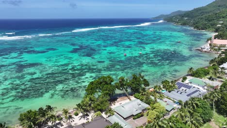 Strand-Anse-Royale-Auf-Der-Insel-Mahé-In-Victoria,-Seychellen