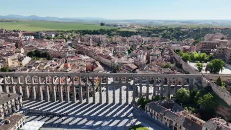 Aquädukt-Von-Segovia,-Spanien,-Drohne,-Luftaufnahme