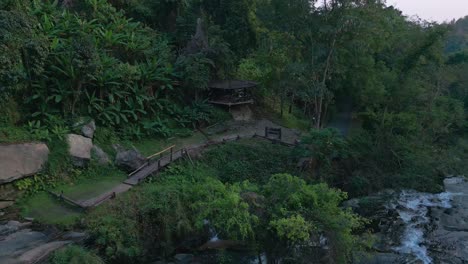 Mae-Klang-Waterfall-Nature-Trail-With-Tropical-Dense-Forest-In-Chiang-Mai,-Thailand