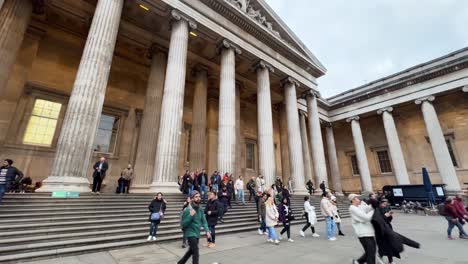 Group-of-People-leaving-British-museum-building-in-London,-United-Kingdom