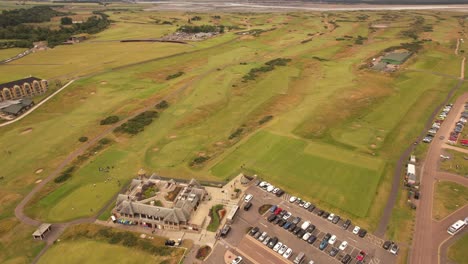 El-Antiguo-Campo-De-Golf-De-St.-Andrews-En-Un-Día-Nublado