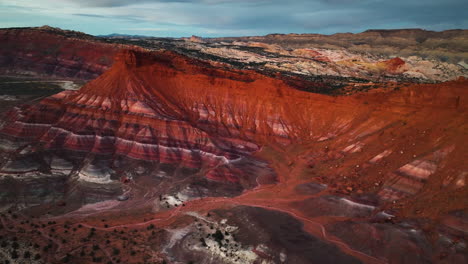 Striped-Sandstone-Mountains-In-Utah,-United-States---Aerial-Drone-Shot