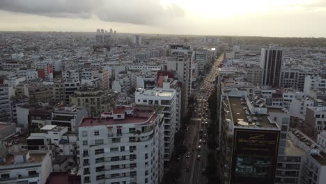 Feier-In-Der-Stadt-Casablanca,-Nachdem-Marokko-Gegen-Portugal-Gespielt-Hatte