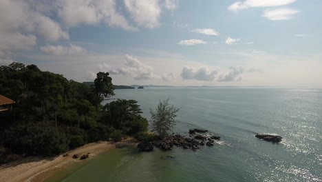 Paisaje-Marino-En-Verano-En-Camboya