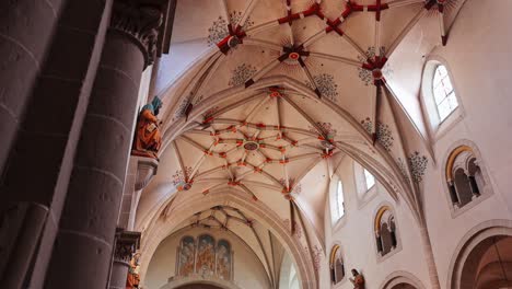 Smooth-trucking-shot-of-the-incredible-vaulted-ceiling-of-the-Basilica-of-St