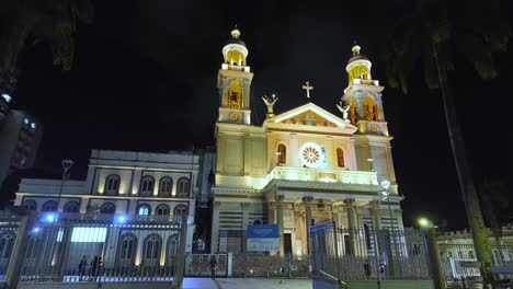 Approaching-the-majestic-Basilica-Sanctuary-of-Our-Lady-of-Nazareth-in-Belém,-Brazil