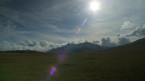 Backpacking-Durch-Lago-Naki:-Ein-Wildnis-Erlebnis-Im-Kaukasischen-Hochland