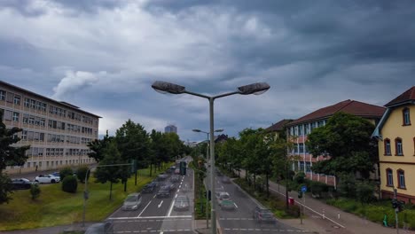 Street-Traffic-in-City-Center-and-Urban-Lifestyle,-Motion-Time-lapse