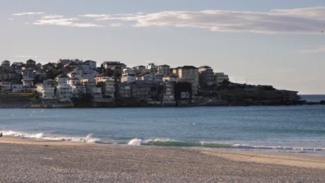 Medium-view-of-North-Bondi-from-Bondi-Beach-at-sunrise