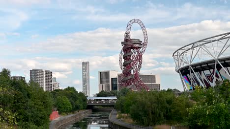 ArcelorMittal-Orbit-Und-London-Stadium,-Großbritannien