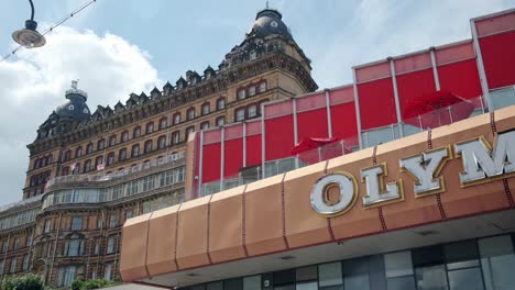 footage-of-Scarborough-seaside-amusement-arcades-in-summer-in-July,-North-Yorkshire-seaside-tourism