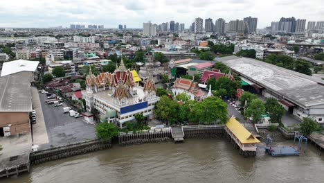 Budhist-temple-in-Bangkok,-Thailand.-Aerial-drone-view