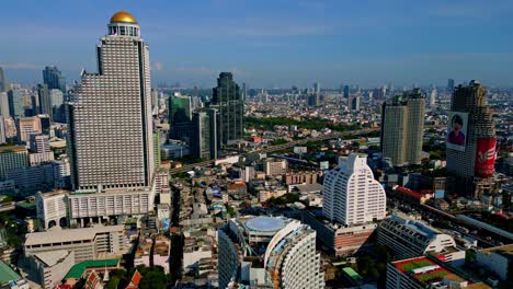 Unvollendeter-Hochhaus-Wohnkomplex-Des-Sathorn-Unique-Tower-In-Bangkok,-Thailand