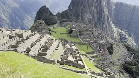 Incan-marvel-amidst-Andean-peaks