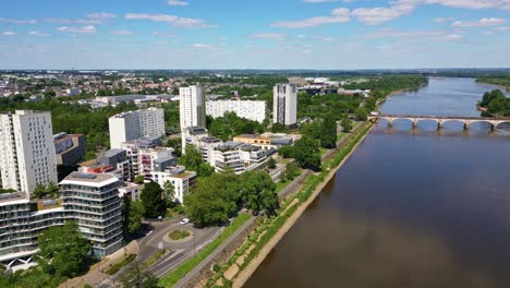 Ponts-de-la-Vendée-bridge-on-Loire-River,-Nantes-in-France