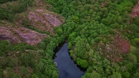 Val-Sans-Retour,-Paimpont,-Broceliande-forest,-Brittany-in-France